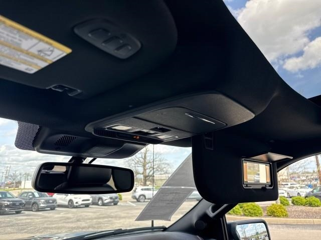 Ford F-150 Lariat 4WD SuperCrew 5.5' Box 2023