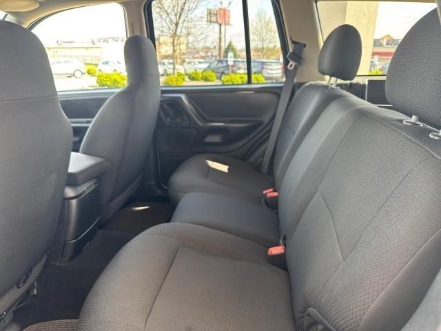 Jeep Grand Cherokee 4dr Laredo 4WD 2004