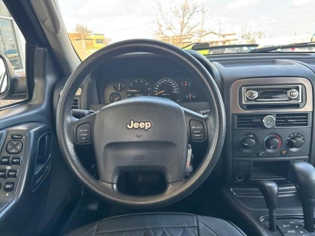 Jeep Grand Cherokee 4dr Laredo 4WD 2004