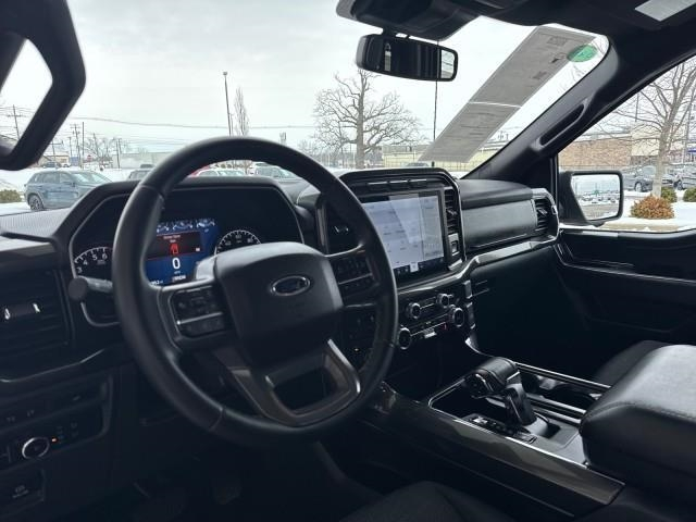 Ford F-150 Lariat 4WD SuperCrew 5.5' Box 2023