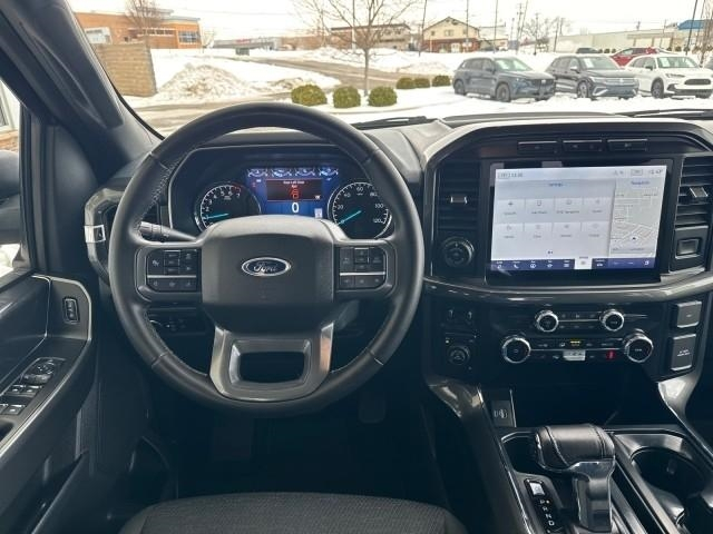 Ford F-150 Lariat 4WD SuperCrew 5.5' Box 2023