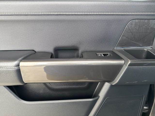 Ford F-150 Lariat 4WD SuperCrew 5.5' Box 2023