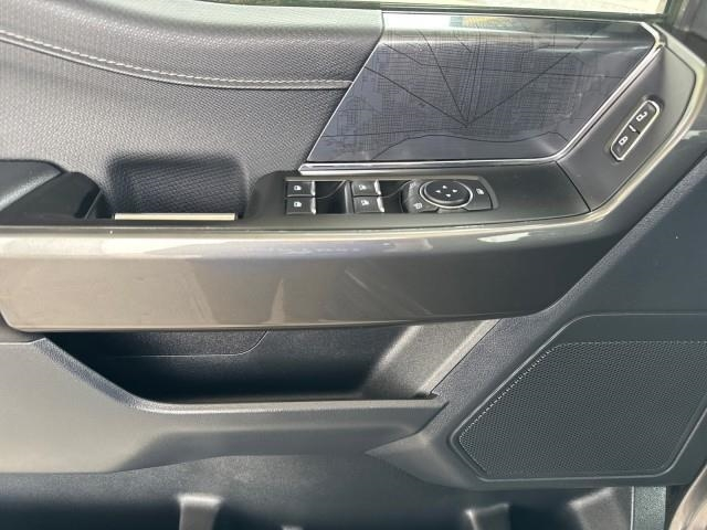 Ford F-150 Lariat 4WD SuperCrew 5.5' Box 2023