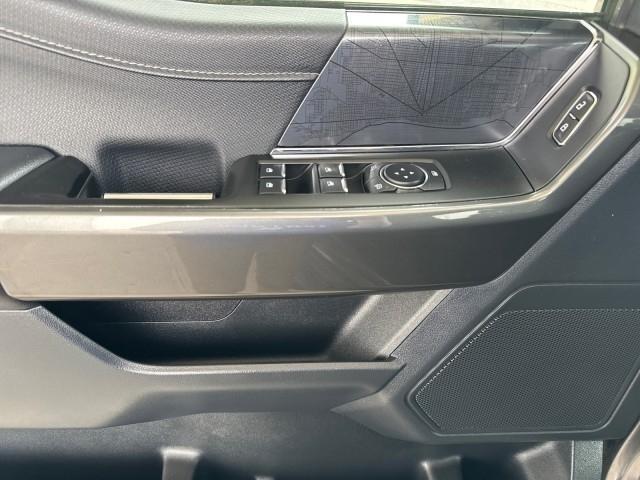Ford F-150 Lariat 4WD SuperCrew 5.5' Box 2023