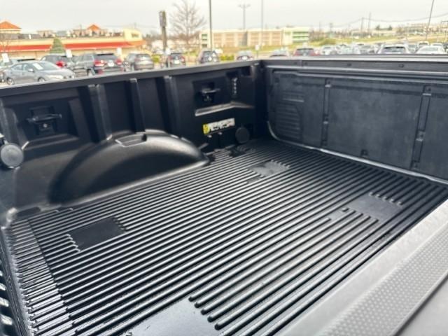 Ford F-150 Lariat 4WD SuperCrew 5.5' Box 2023