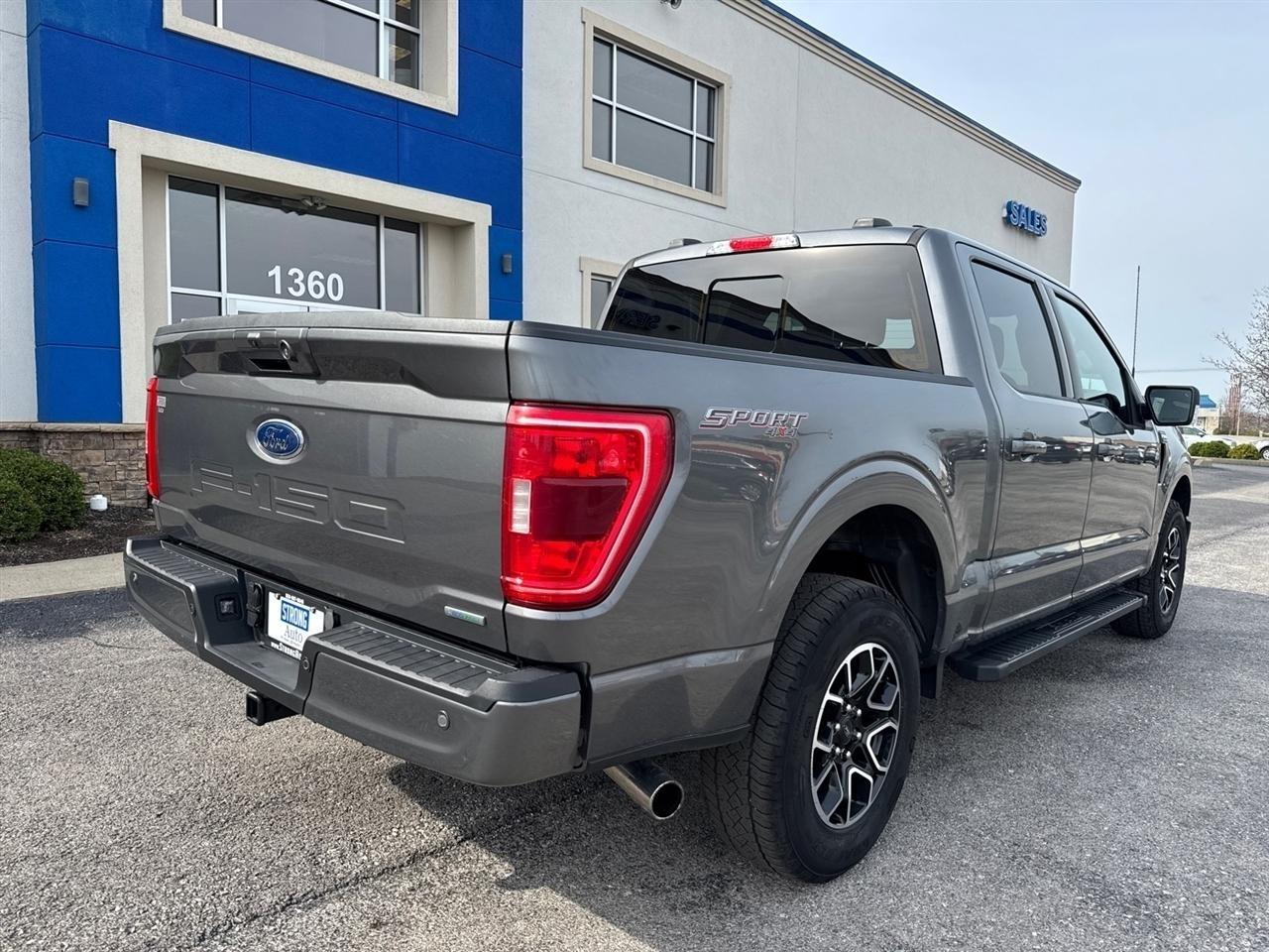 Ford F-150 Lariat 4WD SuperCrew 5.5' Box 2023