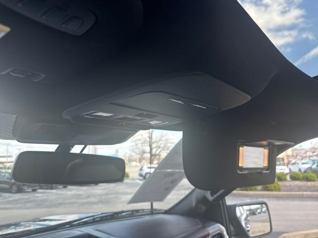 Ford F-150 Lariat 4WD SuperCrew 5.5' Box 2023