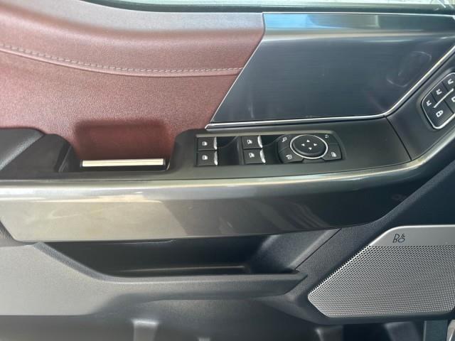 Ford F-150 Lariat 4WD SuperCrew 5.5' Box 2023