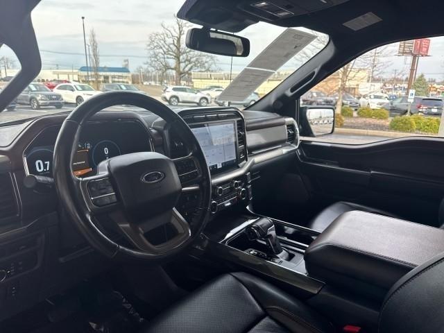 Ford F-150 Lariat 4WD SuperCrew 5.5' Box 2022
