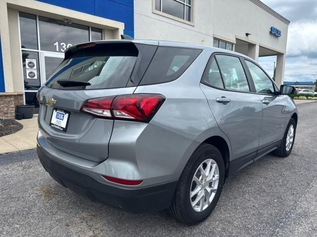 Chevrolet Equinox FWD 4dr LS w/1LS 2023