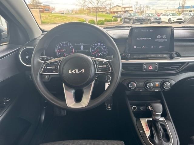 Kia Forte LXS IVT 2023