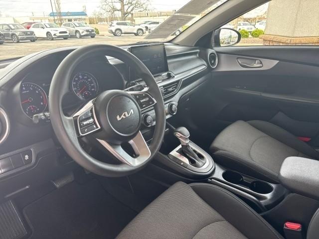 Kia Forte LXS IVT 2023