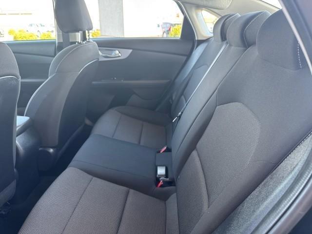 Kia Forte LXS IVT 2024