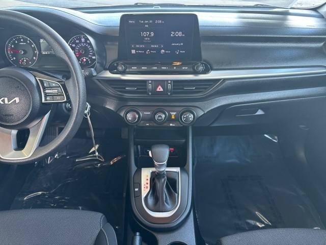 Kia Forte LXS IVT 2024
