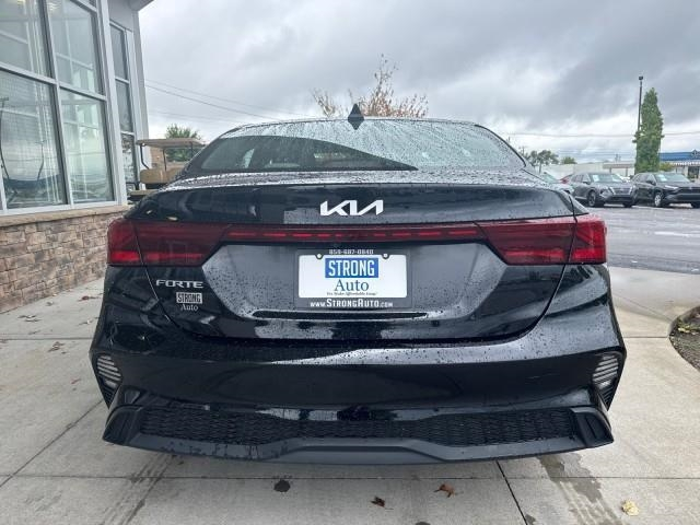 Kia Forte LXS IVT 2022