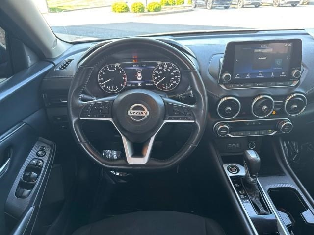 Nissan Sentra SV CVT 2023