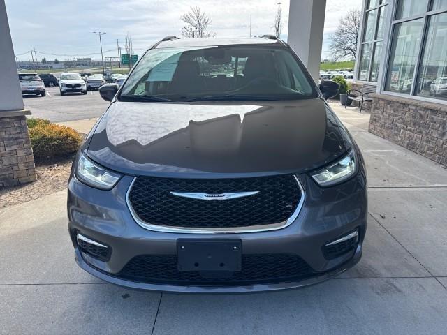 Chrysler Pacifica Touring L FWD 2022