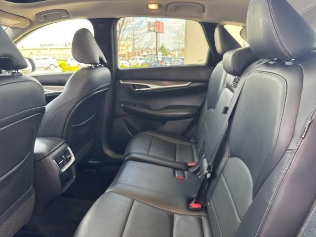 Infiniti QX50 LUXE AWD 2023