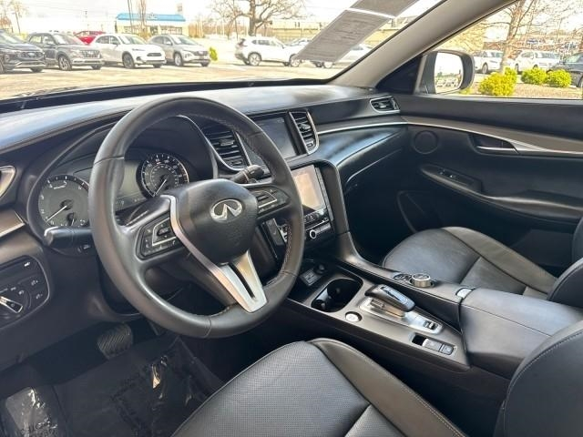 Infiniti QX50 LUXE AWD 2023