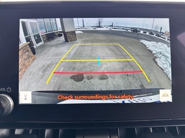 Toyota RAV4 LE AWD (Natl) 2025