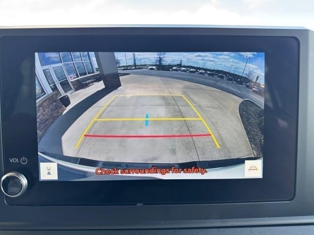 Toyota Tacoma 4WD SR Double Cab 5' Bed AT (Natl) 2024