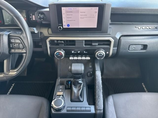 Toyota Tacoma 4WD SR Double Cab 5' Bed AT (Natl) 2024