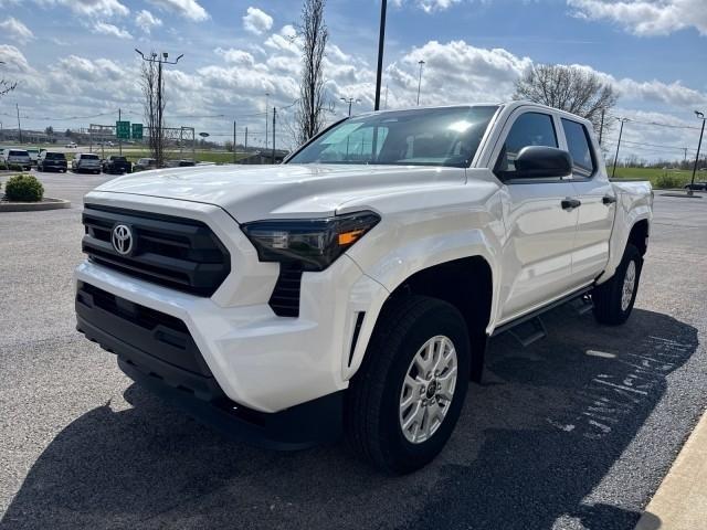 Toyota Tacoma 4WD SR Double Cab 5' Bed AT (Natl) 2024