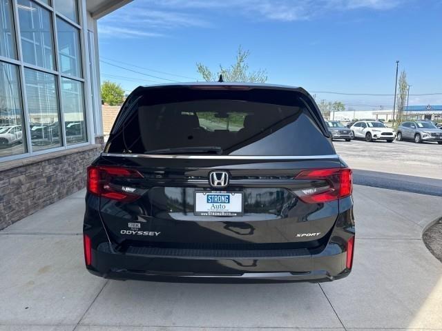 Honda Odyssey Sport-L Auto 2025