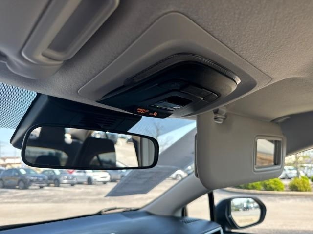 Toyota Corolla LE CVT (Natl) 2024