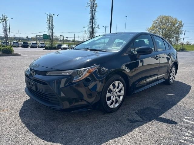 Toyota Corolla LE CVT (Natl) 2024