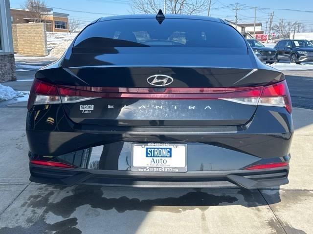 Hyundai Elantra SEL IVT 2022
