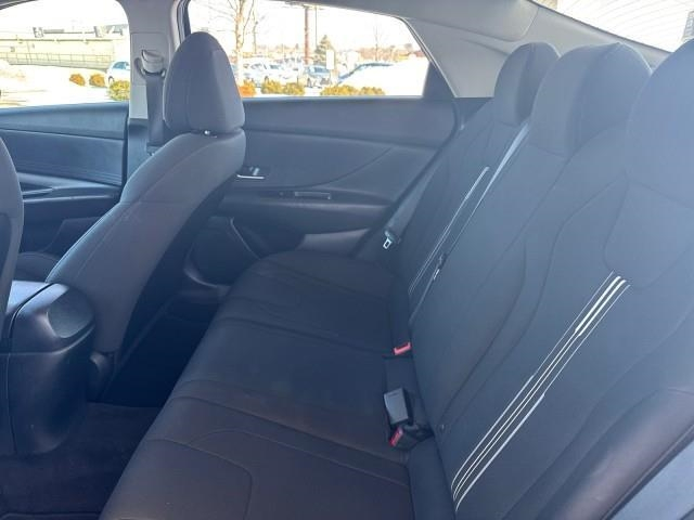 Hyundai Elantra SEL IVT 2022