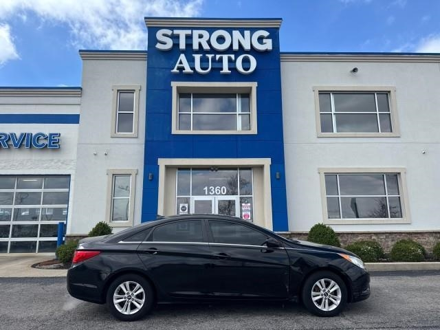 Hyundai Sonata 4dr Sdn 2.4L Auto GLS 2011