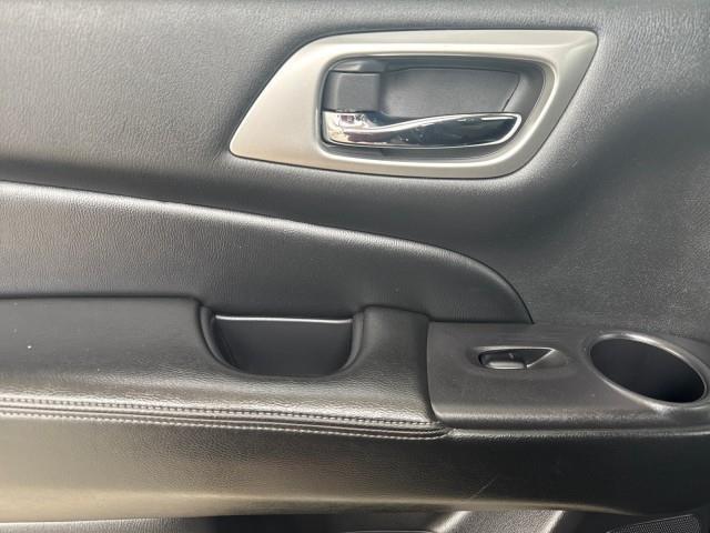 Nissan Pathfinder FWD SV 2020