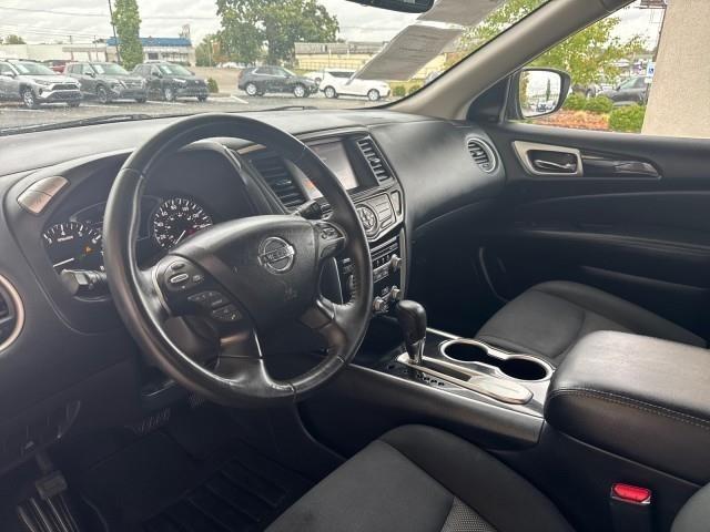 Nissan Pathfinder FWD SV 2020