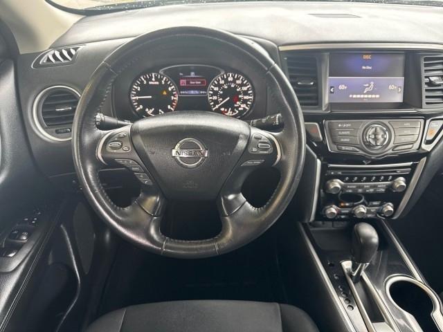 Nissan Pathfinder FWD SV 2020