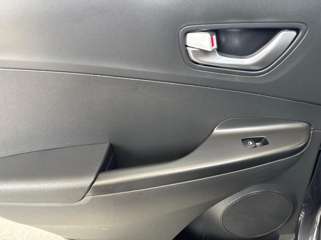 Hyundai Kona SEL Auto AWD 2022