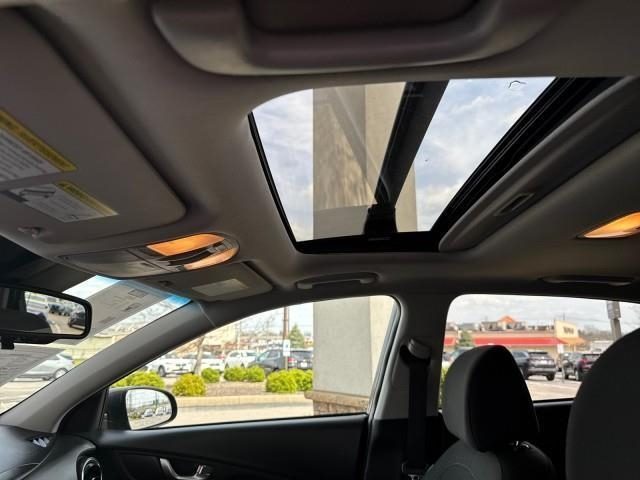 Hyundai Kona SEL Auto AWD 2022