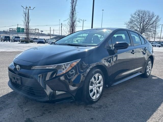 Toyota Corolla LE CVT (Natl) 2024