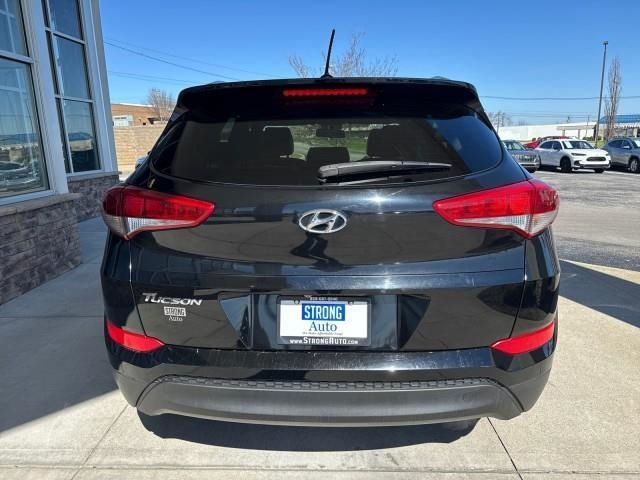 Hyundai Tucson FWD 4dr SE 2016