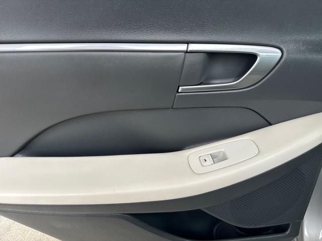 Hyundai Sonata SEL 2.5L 2023