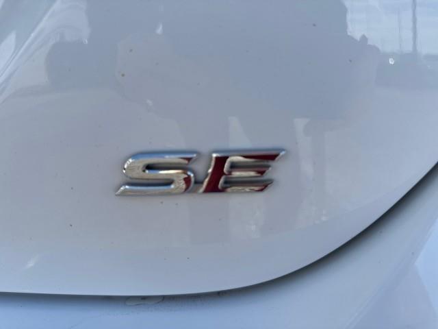 Toyota Camry SE Auto (Natl) 2024