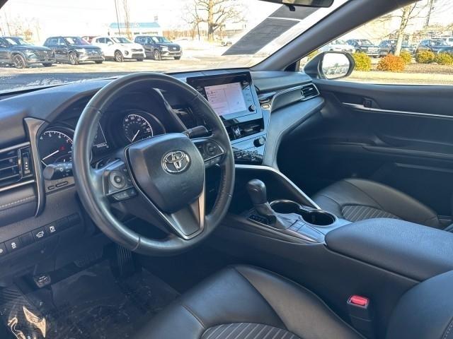 Toyota Camry SE Auto (Natl) 2024