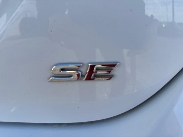 Toyota Camry SE Auto (Natl) 2024