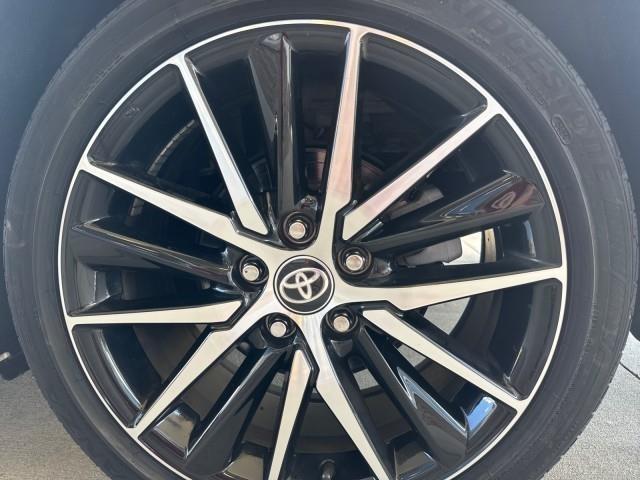 Toyota Camry SE Auto (Natl) 2024