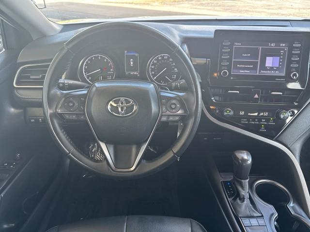 Toyota Camry SE Auto (Natl) 2024