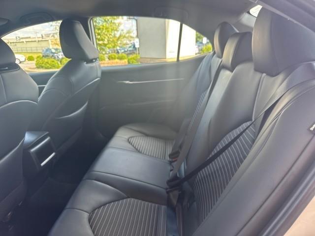 Toyota Camry SE Auto (Natl) 2024