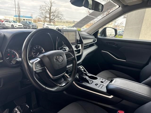 Toyota Highlander Platinum AWD (Natl) 2024