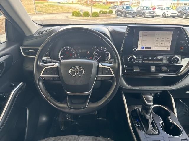 Toyota Highlander Platinum AWD (Natl) 2024