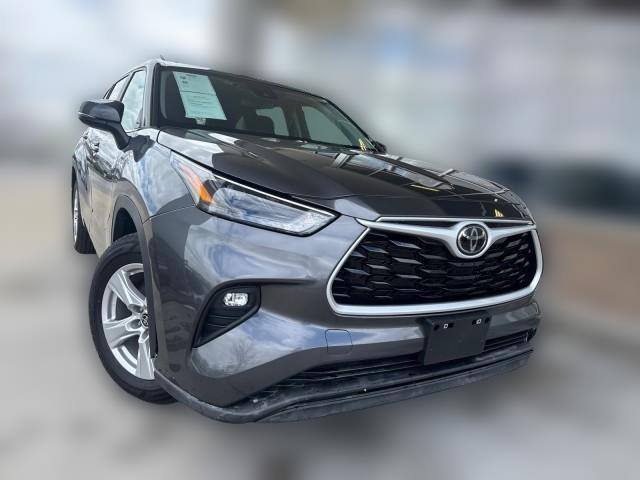 2024 Toyota Highlander LE AWD (Natl)